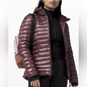 Lululemon Athletica Pack it Down Shimmering Puffer Jacket Bordeaux Drama 8